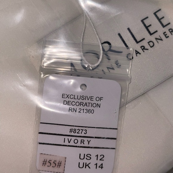 Morilee Wedding gown , size 12 , NEW - Picture 6 of 12